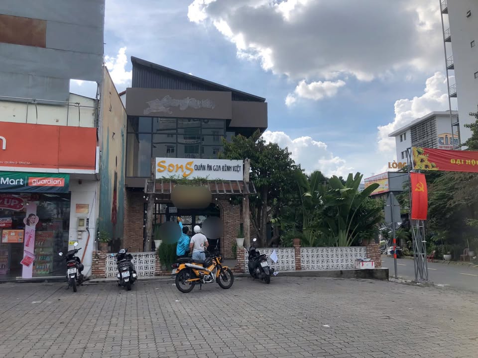 Nhà mặt tiền Trần Não, quận 2, 235m² - Cho thuê giá thương lượng!