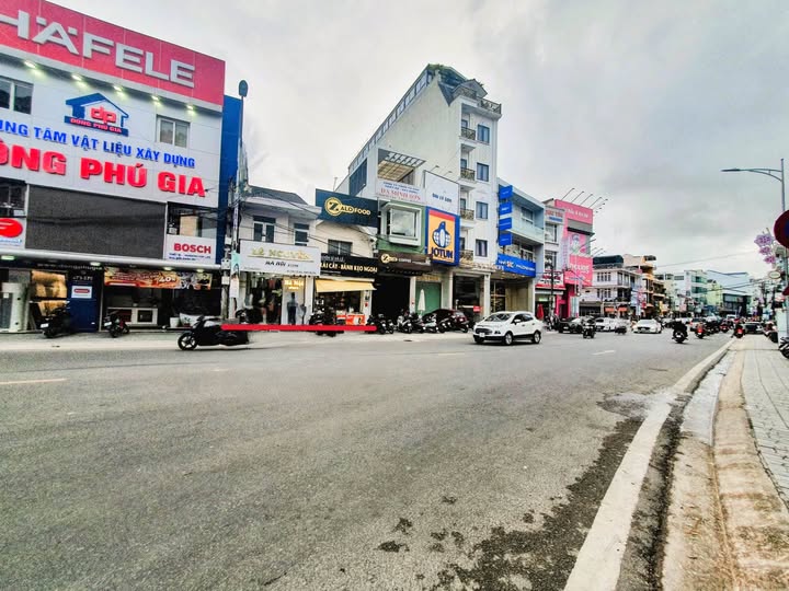 Bán nhà mặt tiền Phan Đình Phùng, Đà Lạt 141m² giá 40 tỷ - Cơ hội đầu tư tuyệt vời!