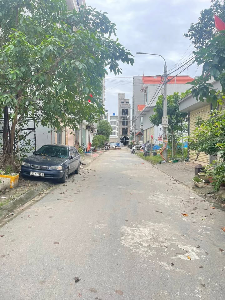 Đất phân lô Di Trạch Hoài Đức 120m² giá 24.5 tỷ - Đầu tư sinh lời cao!