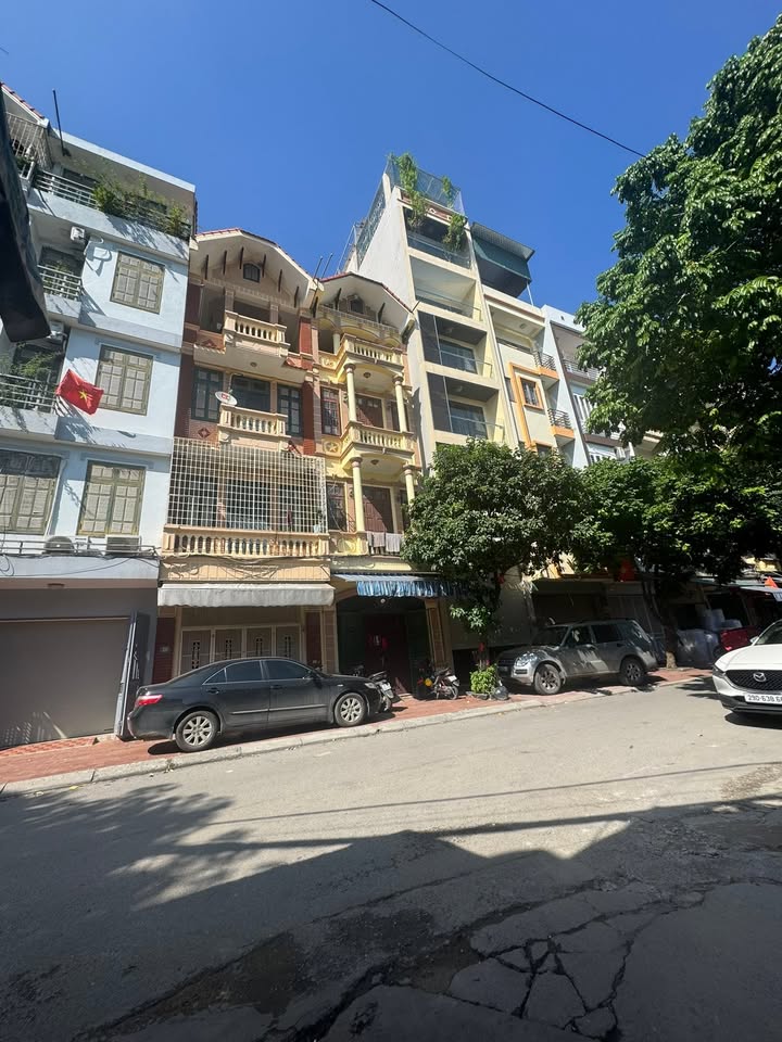 Bán nhà mặt phố Lê Quang Đạo, Phú Đô 45m² giá 16 tỷ - Kinh doanh đỉnh cao!