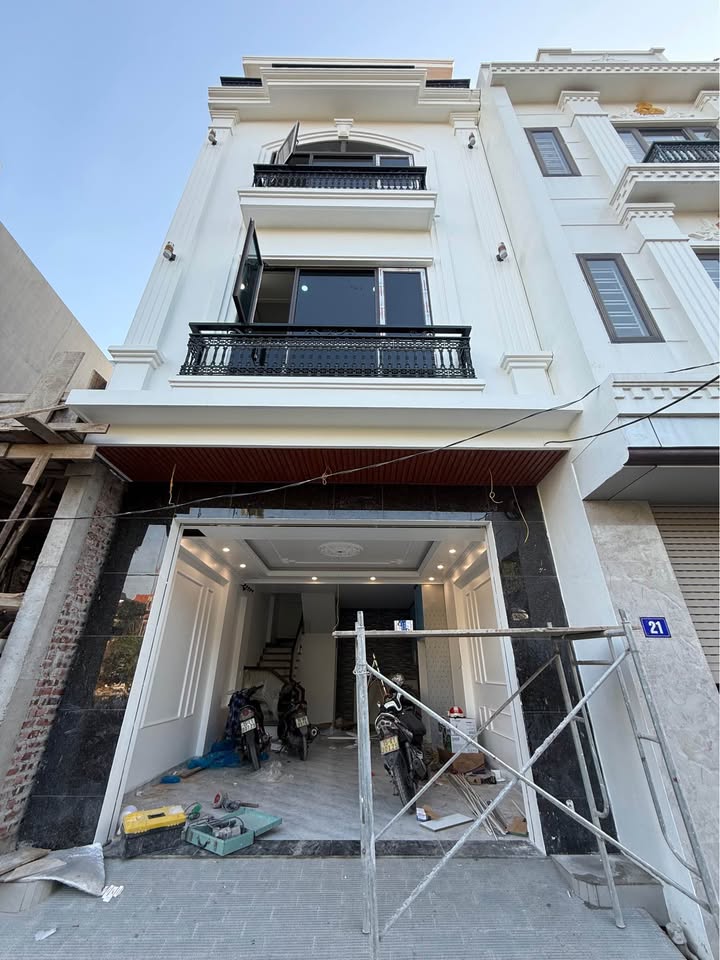 Nhà 4 tầng An Đồng, An Dương 47m² giá chỉ 3 tỷ - Full nội thất sang trọng!