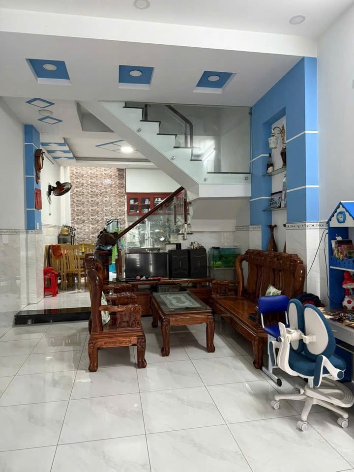 Nhà phố Bình Tân 60m² giá 4.45 tỷ - Kiên cố, chính chủ bán gấp!