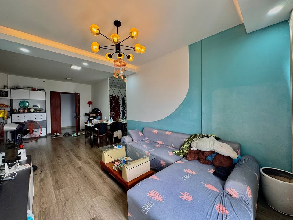 Căn hộ Carillon 1, Tân Bình 86m² giá 6.8 tỷ - Full nội thất, view Đông!