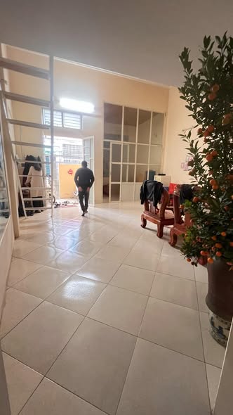 Nhà cho thuê nguyên căn tại ngõ 355 Nguyễn Tĩnh, 72m² - Phù hợp gia đình!