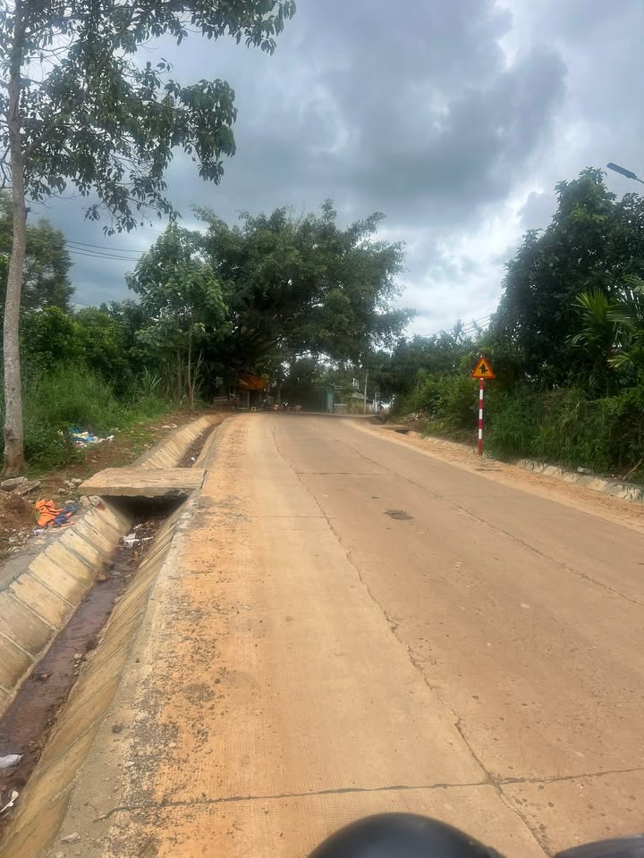 Đất mặt tiền Lê Lợi, Đắk Mil, 500m² giá 900 triệu - Cơ hội đầu tư sinh lời!