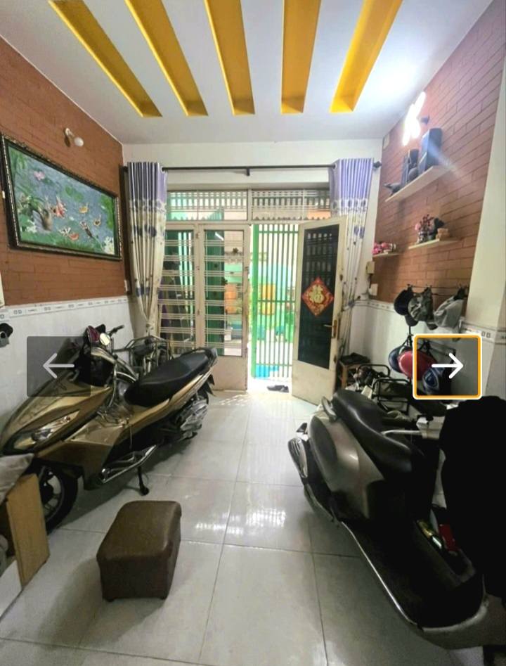 Nhà bán Quận 10 Hòa Hưng 48m² giá 6.8 tỷ - Hẻm xe hơi thoáng đãng!