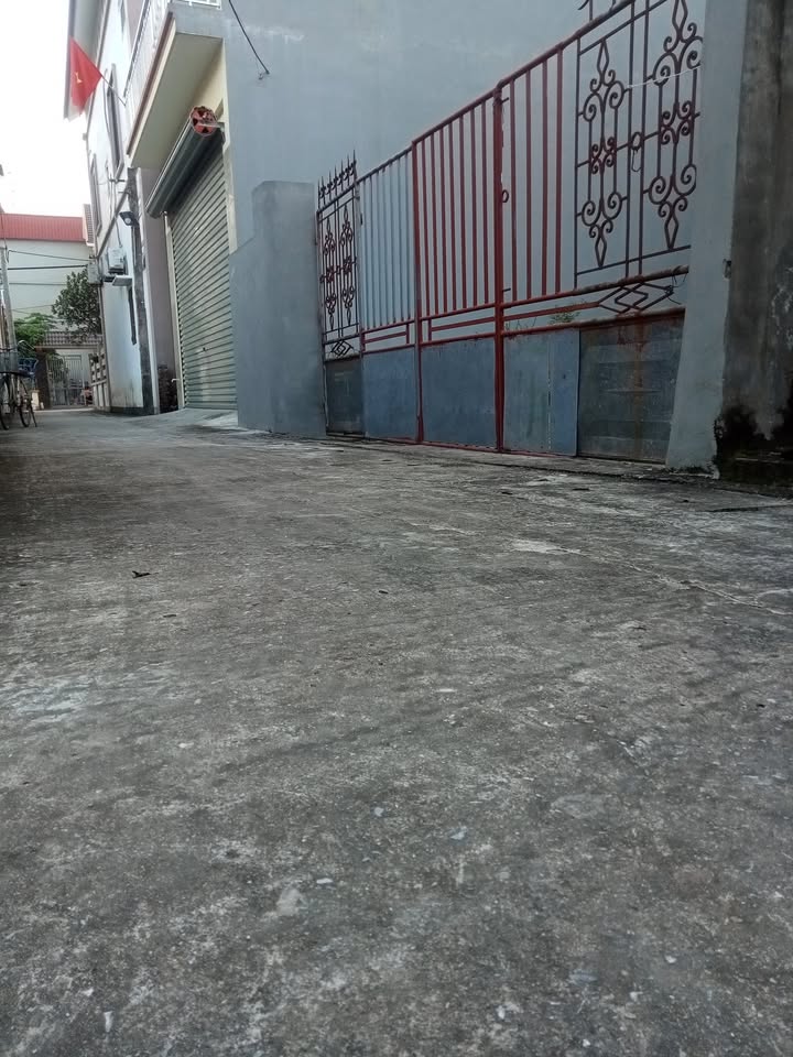 Đất thổ cư Quang Minh Mê Linh 70m² - Gần trường học, tiện ích đầy đủ!