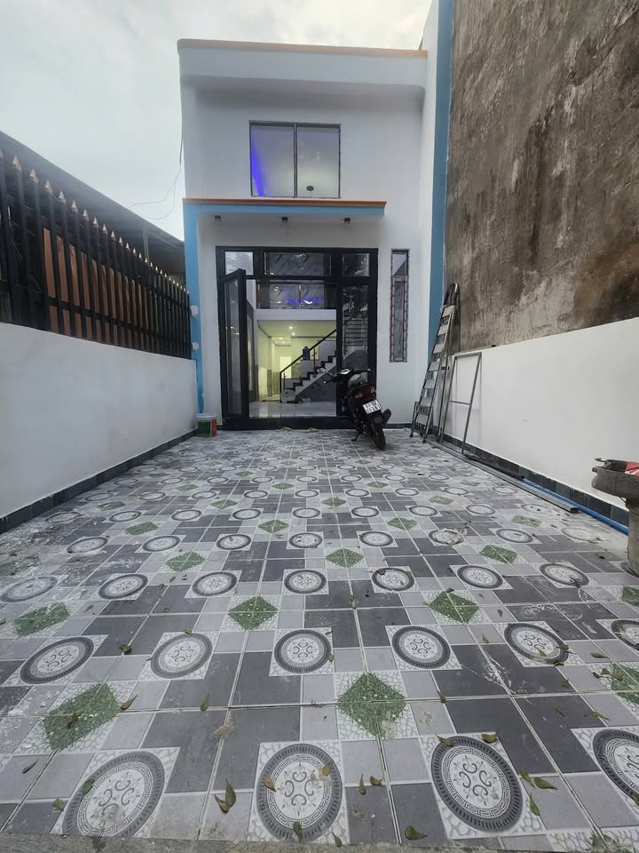 Nhà phố An Phú, Thuận An 88m² giá 1.5 tỷ - Thiết kế hiện đại, sân ô tô thoải mái!