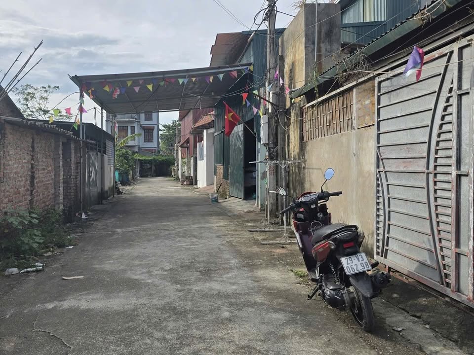 Đất Hiệp Thuận 108m² giá 400 triệu - Sổ đỏ chính chủ, đường ô tô rộng!