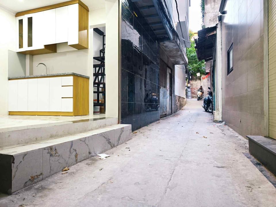 Nhà riêng Nguyễn Cao, Hai Bà Trưng 15m² giá 2.55 tỷ - Mặt tiền 4.8m, tiện nghi đầy đủ!