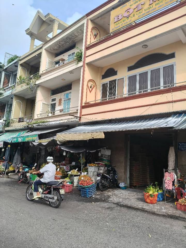 Căn hộ Quận 5 60m² giá 7 tỷ - Dòng tiền ổn định 20 triệu/tháng!