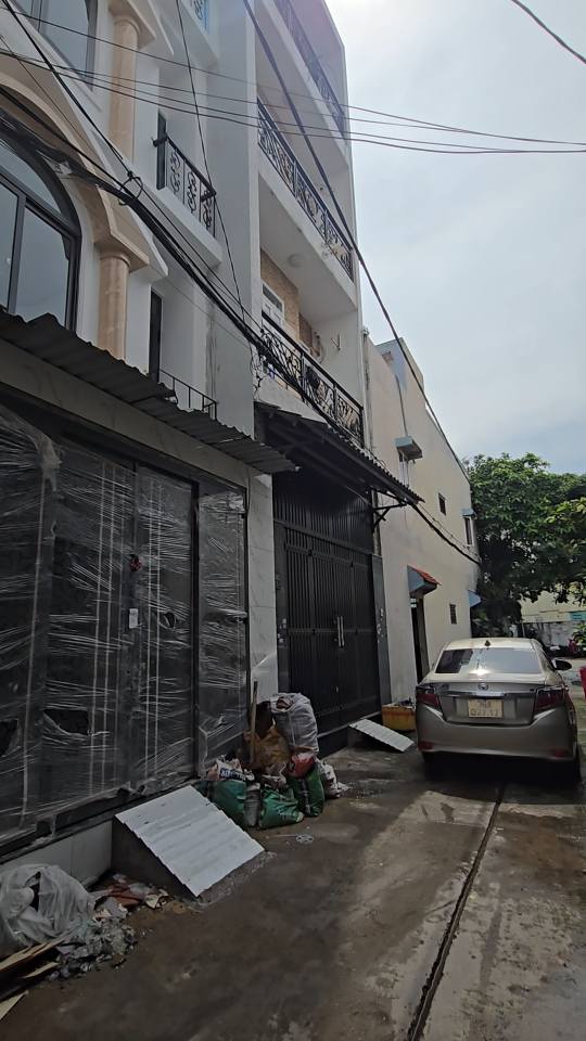 Nhà đẹp 4 tầng tại Lê Văn Quới, 24m² chỉ 3,95 tỷ - Sẵn sàng ở ngay!