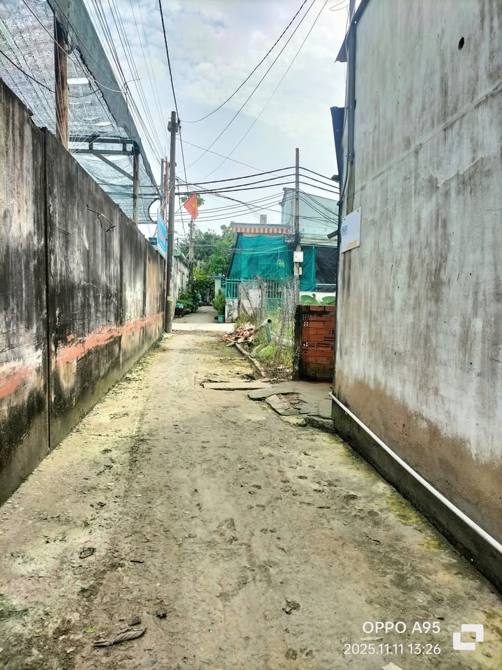 Đất nền 90m² đường Nguyễn Văn Tạo, Nhà Bè giá 2.58 tỷ - Sổ hồng chính chủ!