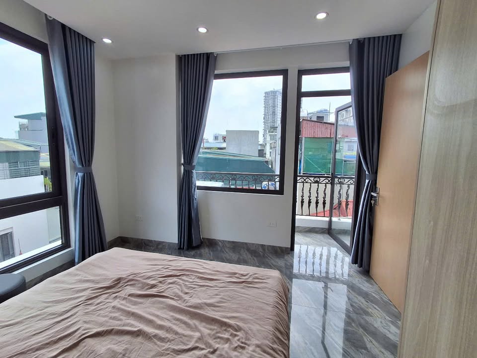 Phòng cho thuê tại 81 Trung Kính, Cầu Giấy - Full đồ nội thất, vào ở ngay!