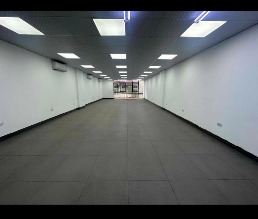 Văn phòng cho thuê tại Thái Hà, 90m² giá 22 triệu - Cơ hội lý tưởng cho doanh nghiệp!