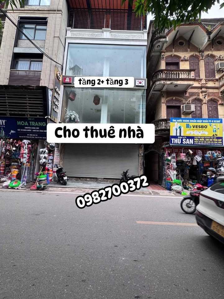 Cho thuê nhà mặt tiền đường Mỹ Đình 100m² giá 20 triệu - Vị trí đắc địa, kinh doanh sầm uất!