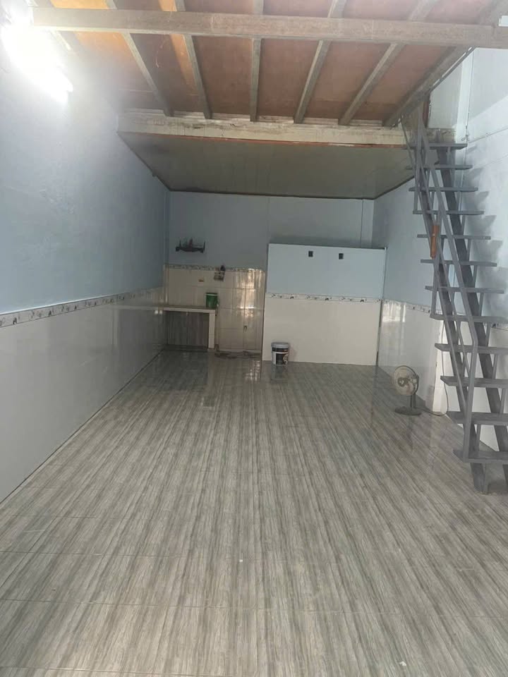 Nhà cho thuê hẻm xe hơi đường Số 15, Bình Hưng Hòa, 48m² - Giá chỉ 6,5 triệu!