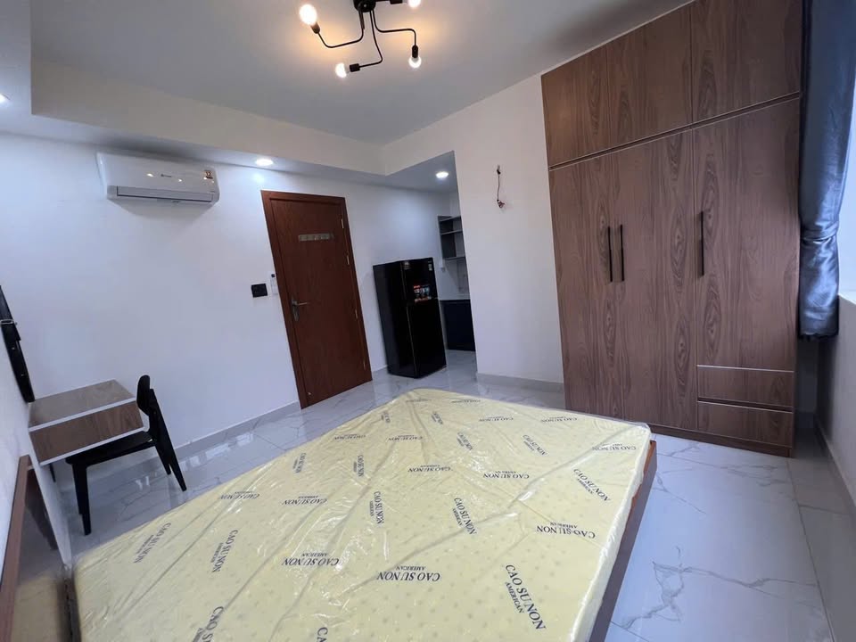 Studio Tân Kỳ Tân Quý 30m² giá thỏa thuận - Cửa sổ trời đầy ánh sáng!