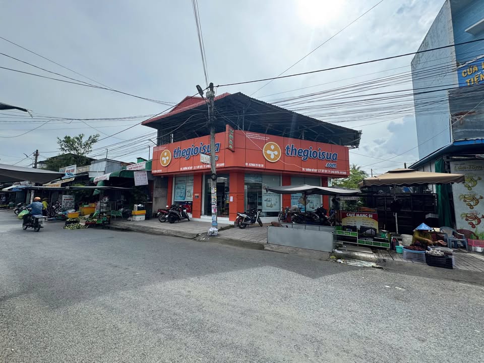 Cho thuê mặt bằng kinh doanh góc 2 mặt tiền tại chợ Mỹ Quý 88.8m² - Vị trí đắc địa, kinh doanh thuận lợi!