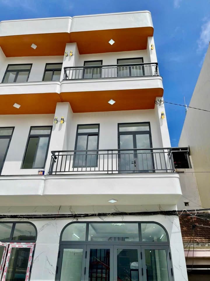 Nhà phố Huỳnh Tấn Phát, Quy Nhơn 49m² giá 3.85 tỷ - Thiết kế sang trọng, view sông Hà Thanh!