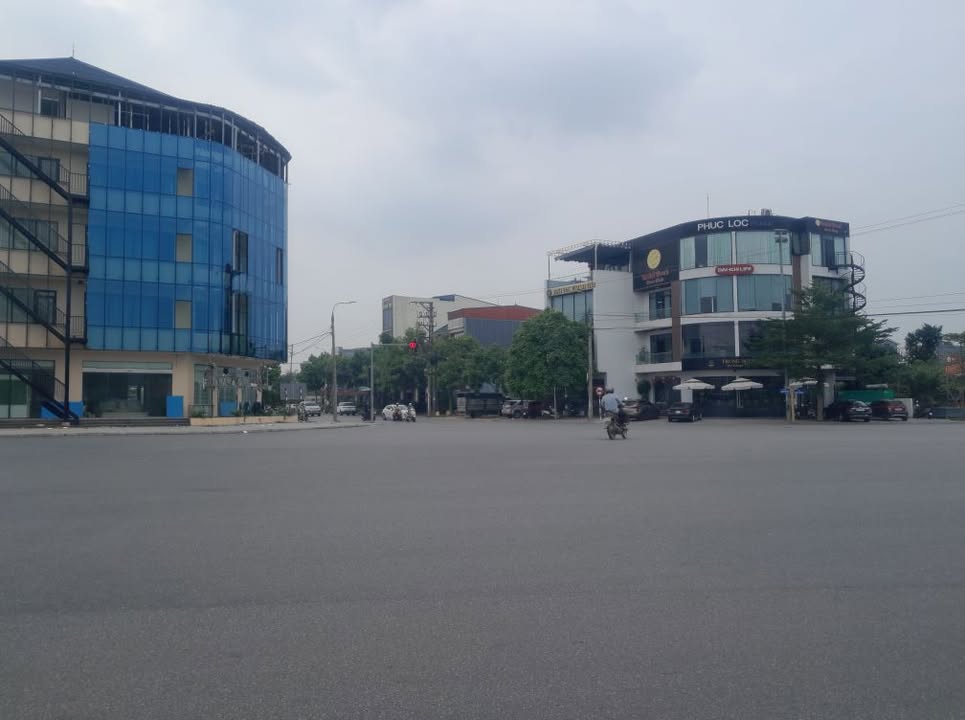 Đất mặt đường Nguyễn Du, Việt Trì 100m² giá 1 tỷ - Vị trí kinh doanh đắc địa!