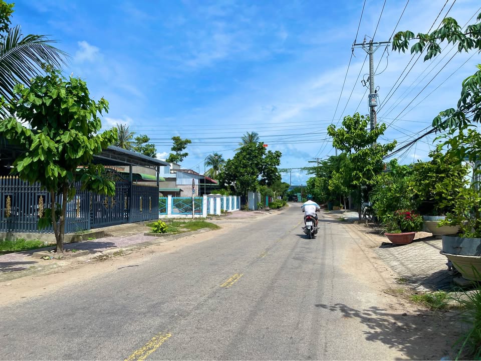 Đất nông nghiệp An Cư Tịnh Biên 3000m² giá 1.08 tỷ - Sổ đỏ chính chủ, gần lộ nhựa!