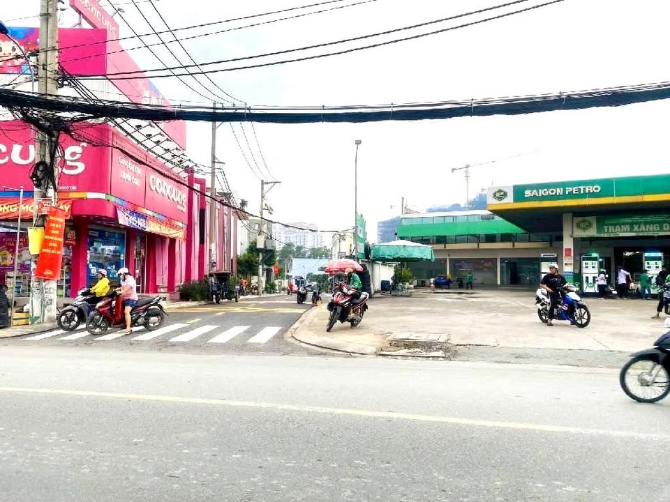 Nhà cấp 4 Tô Ngọc Vân, Thủ Đức 220m² chỉ 10 tỷ - Tiềm năng đầu tư lớn!