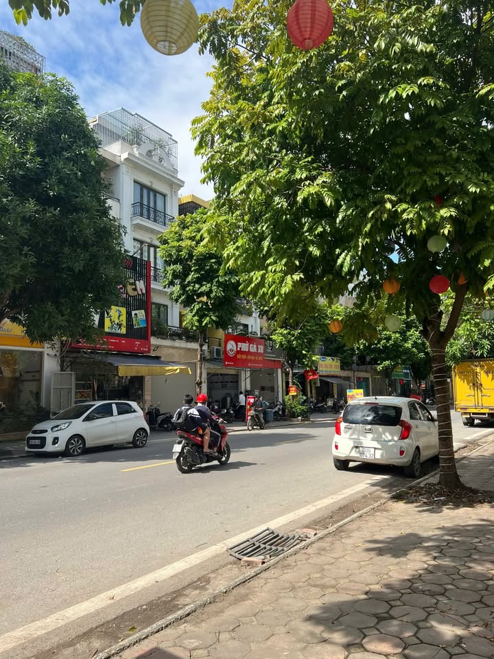 Cho thuê mặt bằng kinh doanh Tống Tất Thắng, 30m², giá 10 triệu - Địa điểm lý tưởng cho kinh doanh!