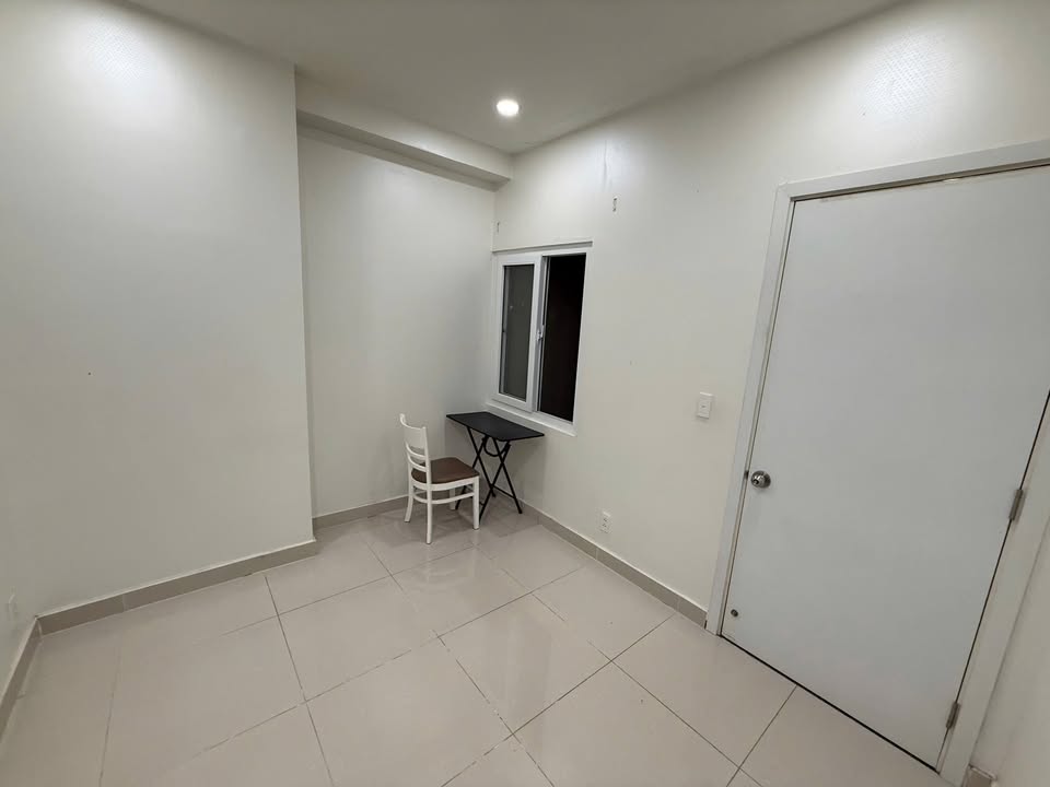 Phòng trọ chung cư Topaz Quận 8 - Chỉ 3.3 triệu - Dọn vào giữa tháng 11!