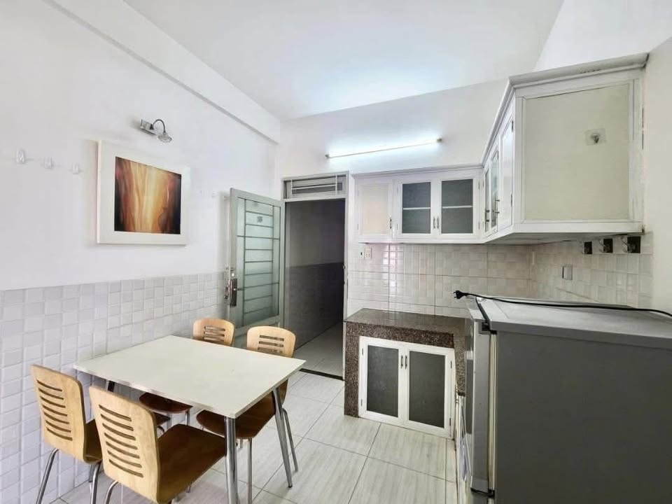 Căn hộ 1 phòng ngủ QL50, quận 8 - Full nội thất, an ninh 24/24!