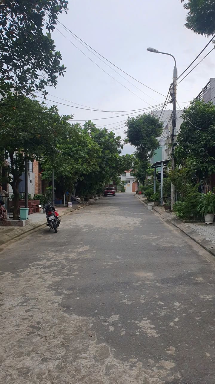 Đất nền Hàm Trung 7, Liên Chiểu 95m² giá 3.3 tỷ - Sổ đỏ chính chủ, đầu tư ngay!