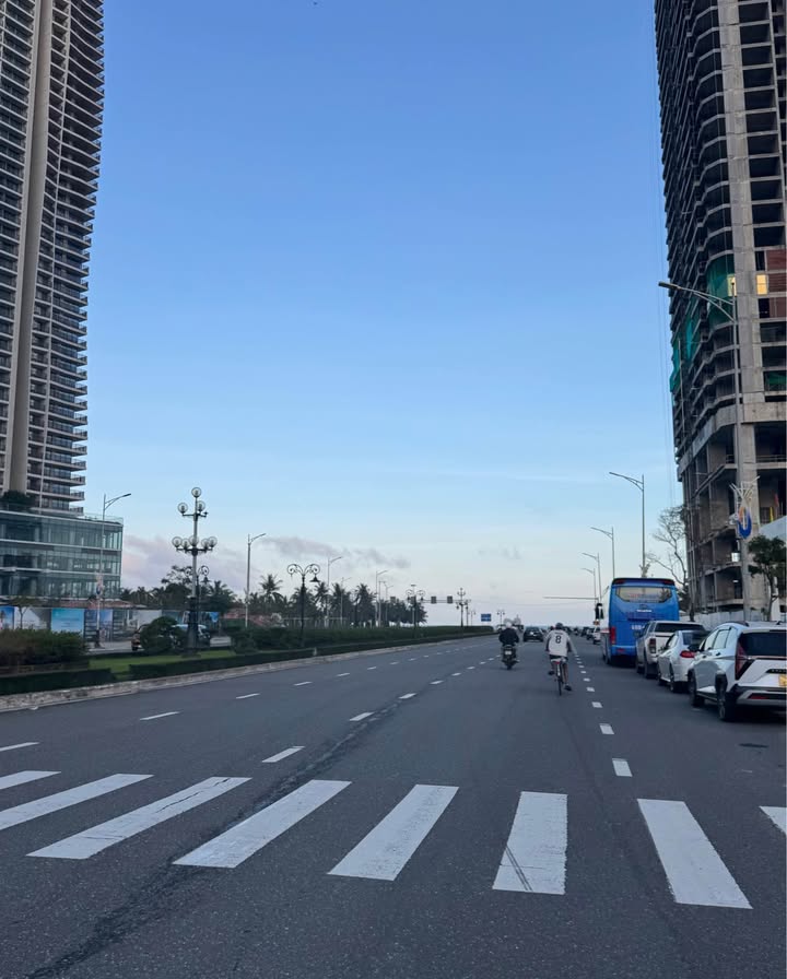 Đất nền 90m² mặt tiền Nguyễn Văn Thoại, gần biển Mỹ Khê - Chỉ 8 tỷ!