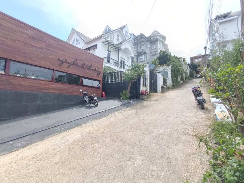Bán đất đường Trần Quang Khải, Đà Lạt 222,79m² giá 9,5 tỷ - Sổ riêng xây dựng!
