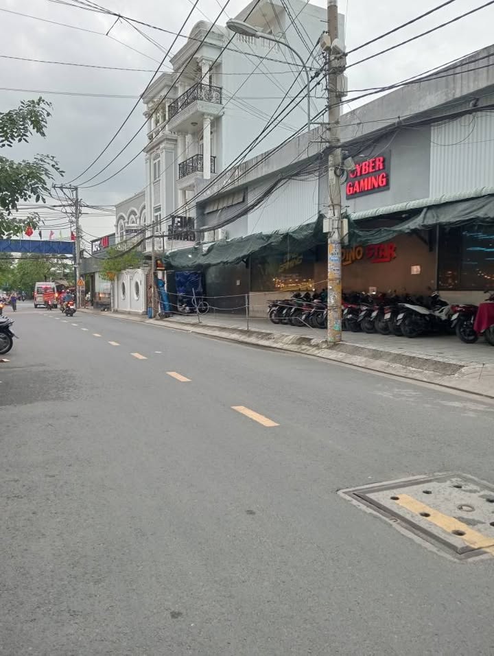 Nhà mặt tiền Tân Chánh Hiệp Quận 12, 92m² giá 9 tỷ - Đầu tư sinh lời hấp dẫn!