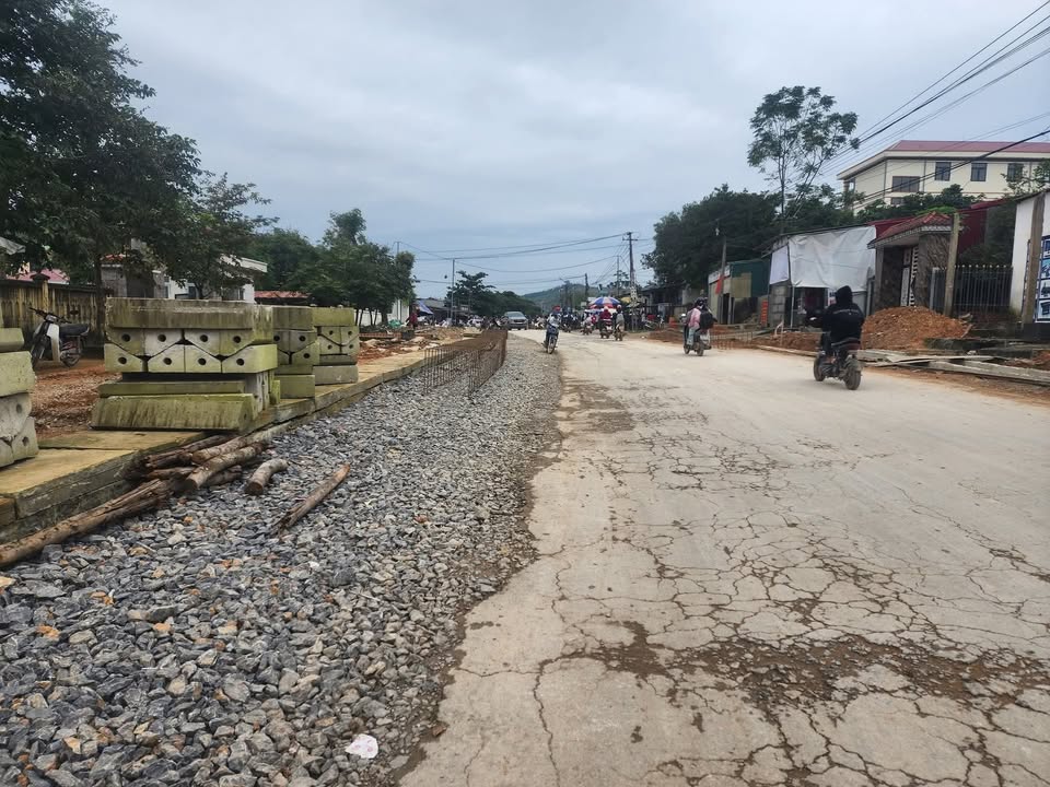 Đất nền xã Thanh Kỳ 165m² giá chỉ 900 triệu - Kinh doanh sầm uất!