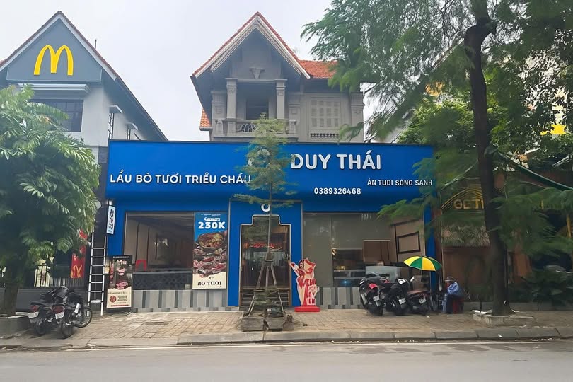 Cho thuê mặt bằng phố Nguyên Hồng 300m² giá thỏa thuận - Vị trí đắc địa cho mô hình kinh doanh
