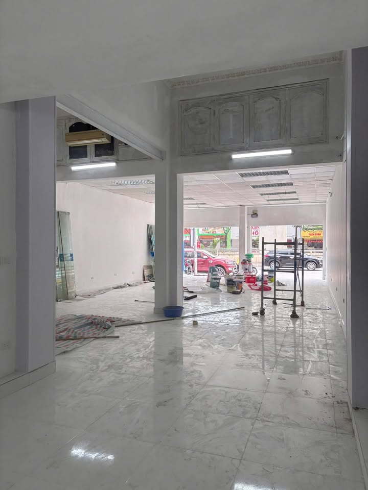 Mặt bằng kinh doanh cho thuê mặt phố Nguyễn Trãi, Thanh Xuân 160m² - Địa điểm lý tưởng cho mọi mô hình!