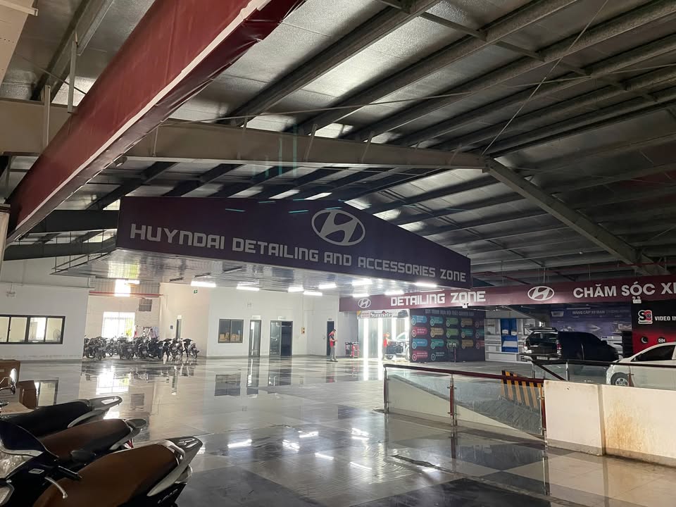 Cho thuê mặt bằng văn phòng 150m² tại Cầu Diễn, Hà Nội - Phù hợp làm văn phòng và kho hàng!