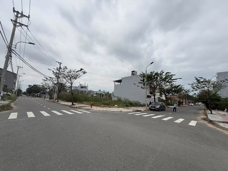 Đất 2 mặt tiền Đặng Hồi Xuân, Ngũ Hành Sơn, Đà Nẵng 165m² giá 11.9 tỷ - Đầu tư sinh lời ngay!