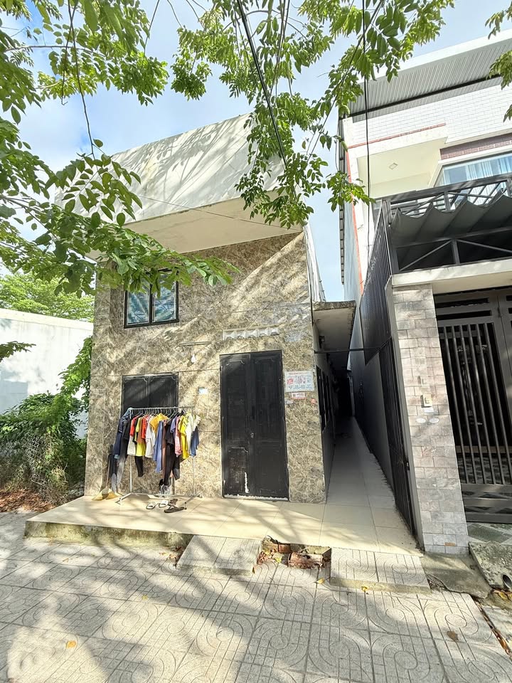 Dãy Trọ kiên cố mặt tiền Lê Đình Kỵ, Đà Nẵng 100m² - Đầu tư sinh lời ổn định!