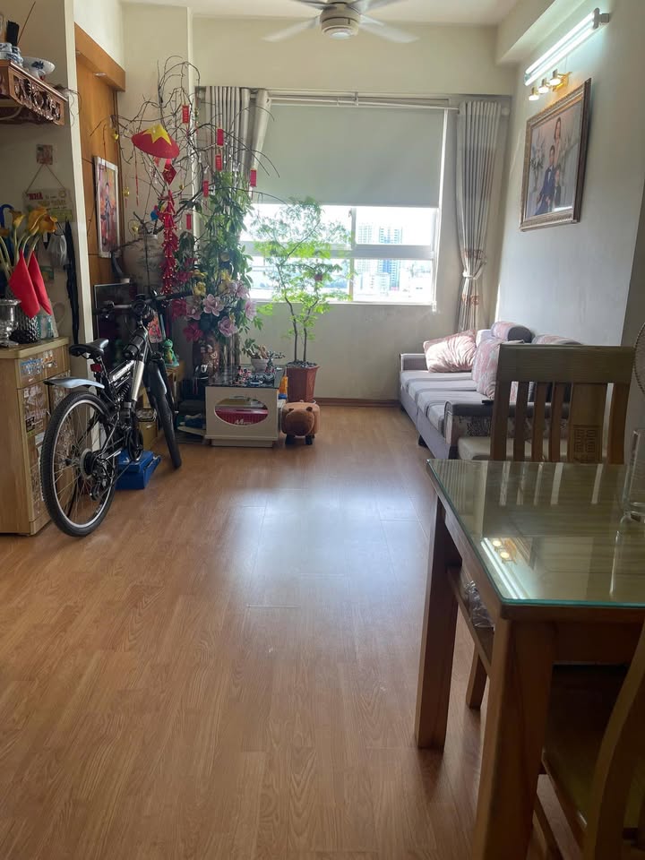 Căn hộ 2 phòng ngủ Hồng Hà Eco 53m² giá 3 tỷ - View đẹp, nội thất đầy đủ!