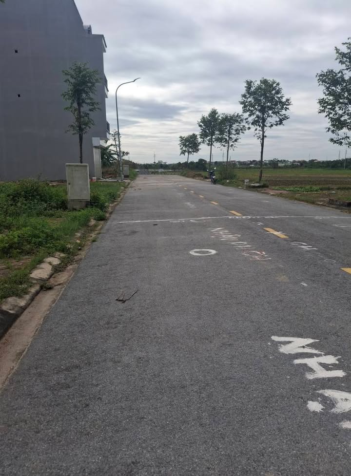 Đất nền dự án dân cư Nhân Hòa 90m² giá 2.6 tỷ - Sổ đỏ chính chủ, xây dựng tự do!