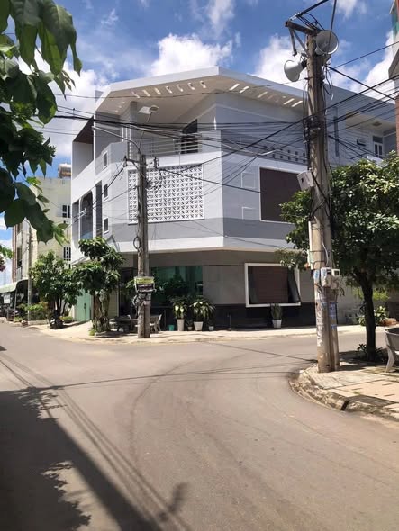 Nhà góc 2 mặt tiền Phước Tỉnh 100m² giá 3.9 tỷ - Tiềm năng kinh doanh lớn!