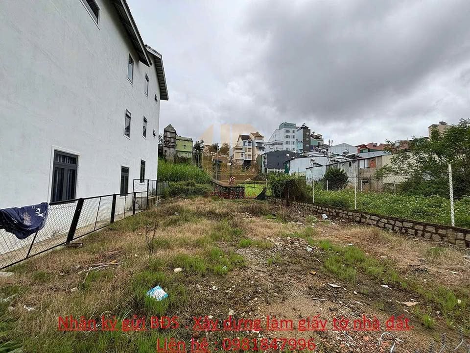 Đất đẹp đường Lê Thị Riêng, Đà Lạt 217m² giá 9.5 tỷ - Cơ hội hiếm có!