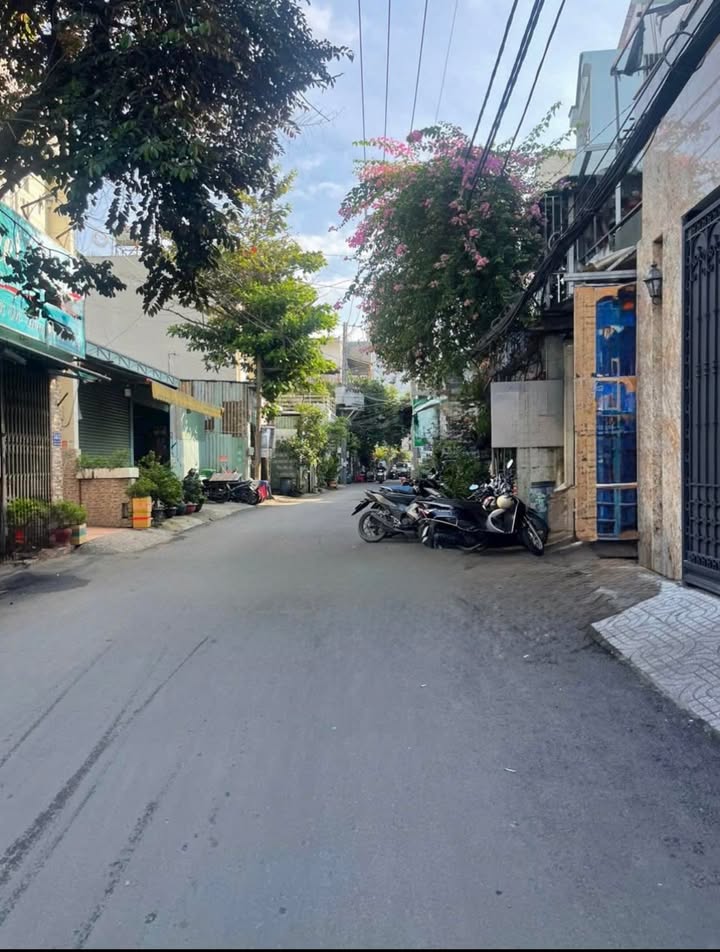 Nhà cấp 4 Phước Long B 80m² giá 5.35 tỷ - Sổ hồng riêng, chính chủ thương lượng!