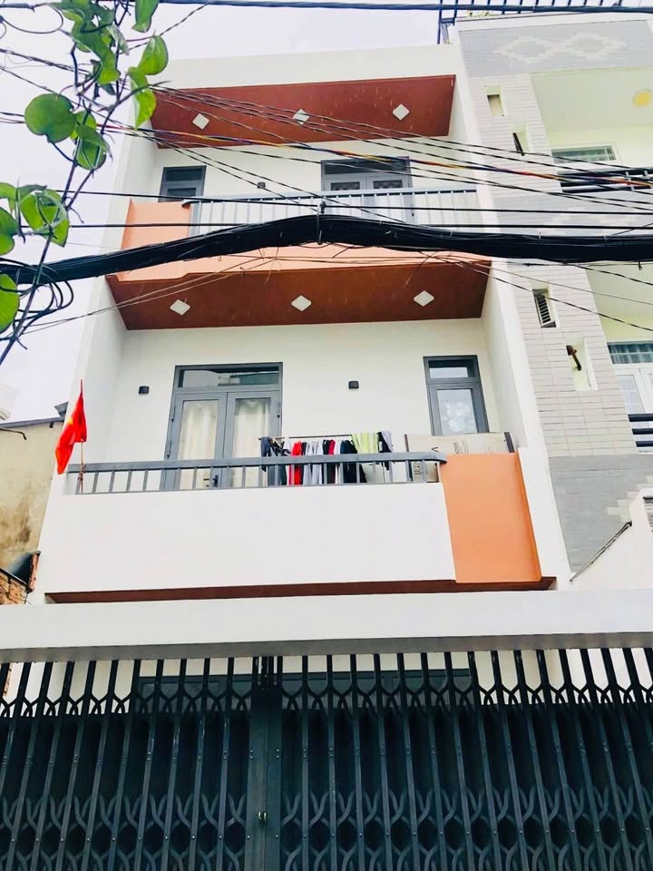 Nhà phố hẻm xe hơi 5m Nguyễn Sơn, Tân Phú 50m² - Thiết kế hiện đại, giá tốt!