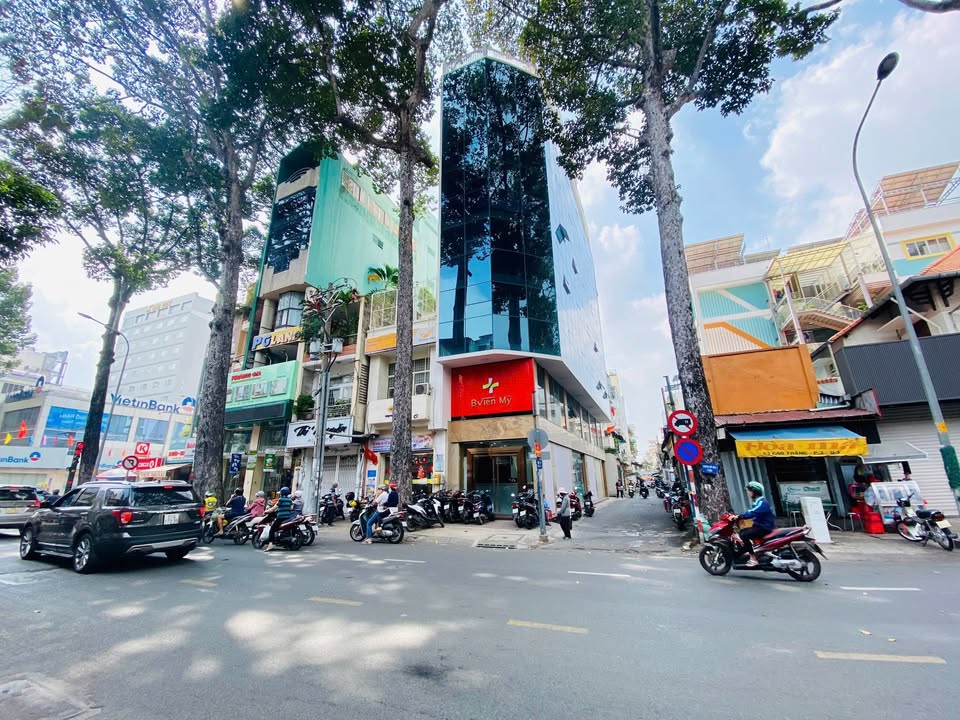 Tòa nhà góc 2 mặt tiền Cao Thắng, Quận 3 - Diện tích 98.6m², giá 68 tỷ - Cơ hội đầu tư tuyệt vời!