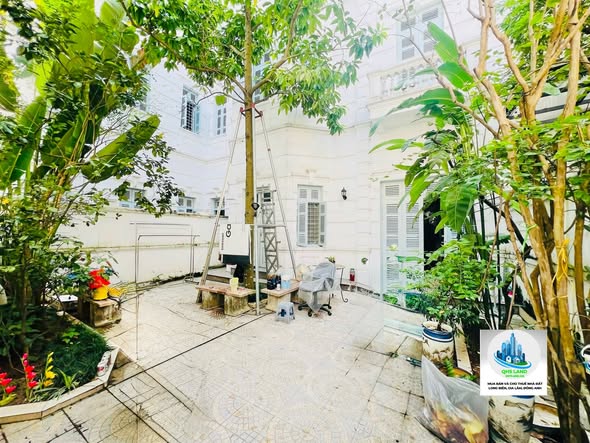 Biệt thự sân vườn Hồng Tiến, Bồ Đề, Long Biên 100m² - Không gian sống lý tưởng!