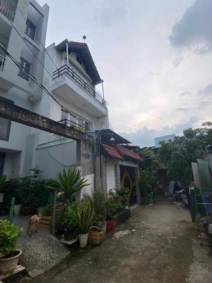 Đất góc đường Trần Văn Sắc, Thảo Điền 82m² giá chỉ 13.3 tỷ - Đầu tư sinh lời!