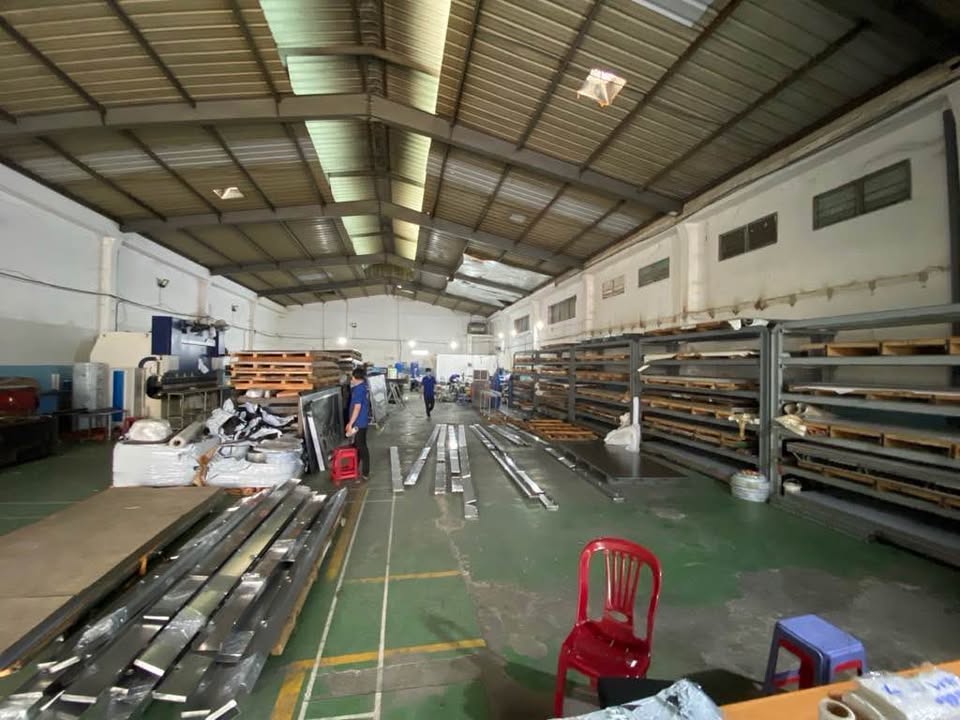 Nhà xưởng mặt tiền Mã Lò 600m² giá 56 tỷ - Cơ hội đầu tư hiếm có!